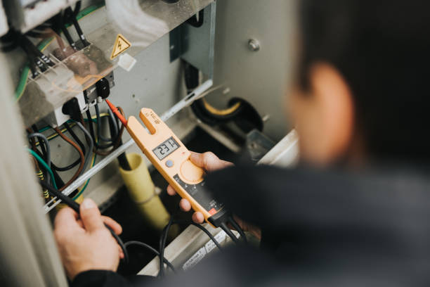 Best Local Electrician Companies  in Tonka Bay, MN